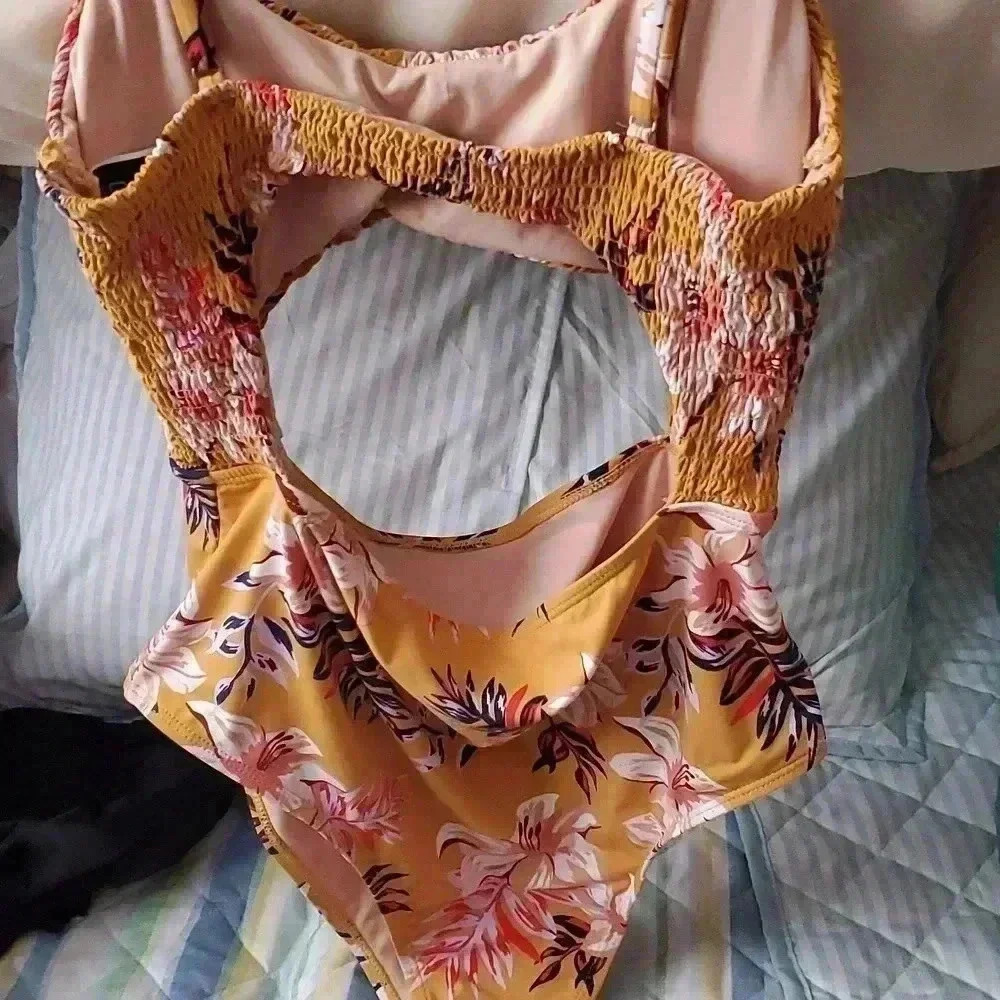 ☆☆☆Bathing suit - Picture 4 of 5